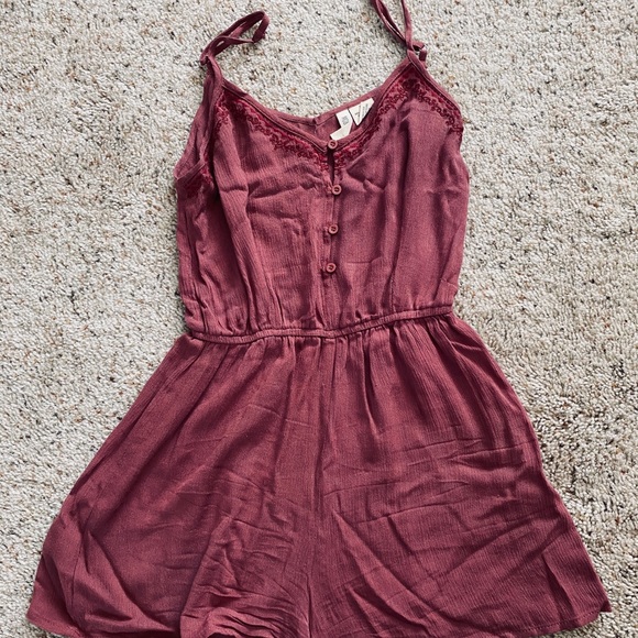 SOLD - Picture 1 of 2